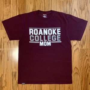 LARGE Roanoke College Mom T-Shirt